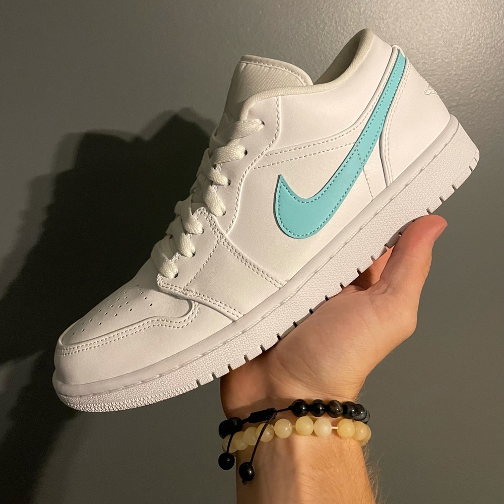 Jordan 1 Low ‘Neon’